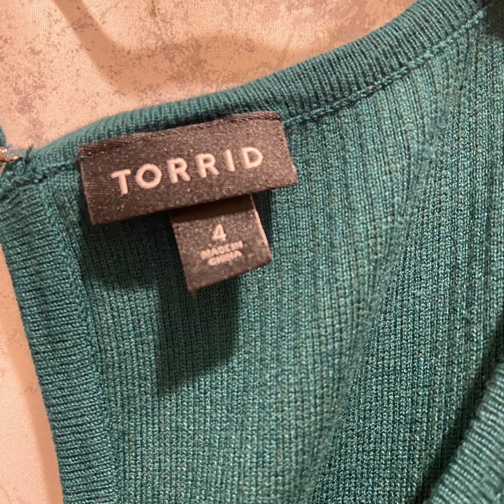 GREEN SKATER SWEATER DRESS size 4